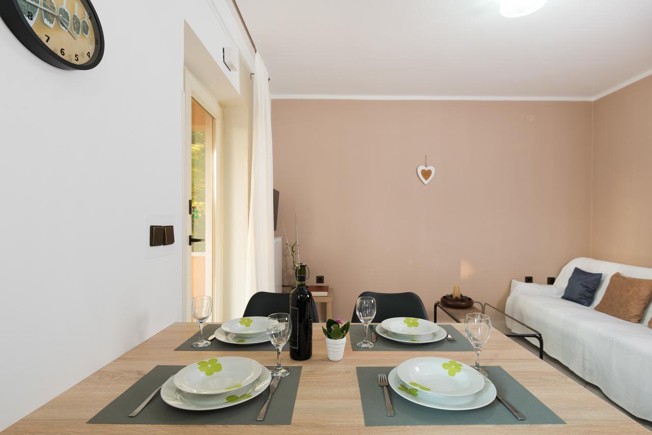 Apartments Karlo & Ivona Labin  Bagian luar foto